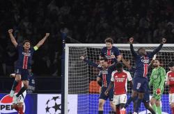 开云体育下载-巴黎圣日耳曼大胜尼斯，迎来三连胜的简单介绍