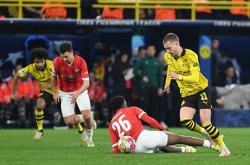 开云下载-多特蒙德主场大胜，继续追赶领头羊