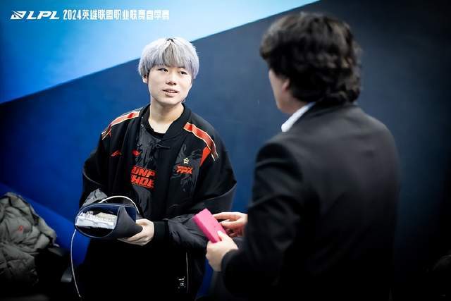 EG横扫FPX，Chovy单局斩获MVP入围赛3:1（深圳）